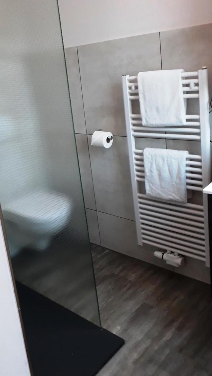 Hotel M24 - Alle Zimmer Mit Kuechenzeile فيشتا المظهر الخارجي الصورة