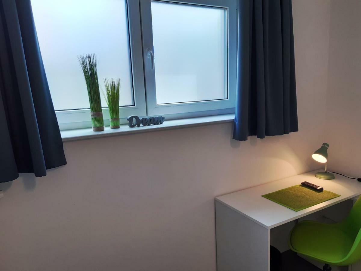 Hotel M24 - Alle Zimmer Mit Kuechenzeile فيشتا المظهر الخارجي الصورة
